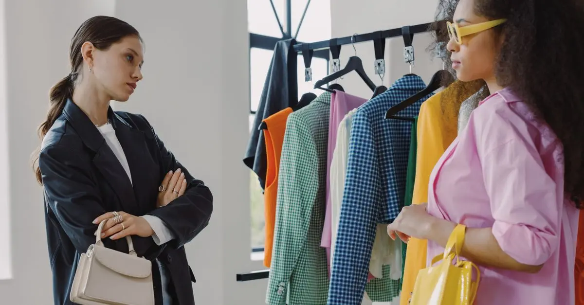 Les tendances mode à ne pas manquer pour un style féminin élégant