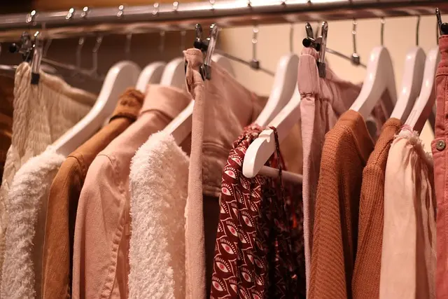 Comment choisir les vêtements adaptés à chaque saison